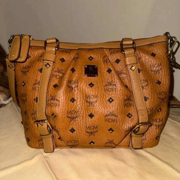 MCM Rare Toni Studded Shopper Cognac Visetos Bag - Picture 2 of 13
